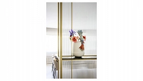 Ваза Lladro Какаду 51x27x24, фарфор
