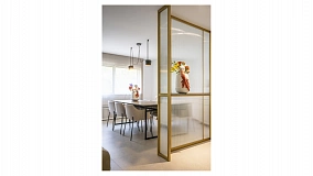 Ваза Lladro Какаду 51x27x24, фарфор